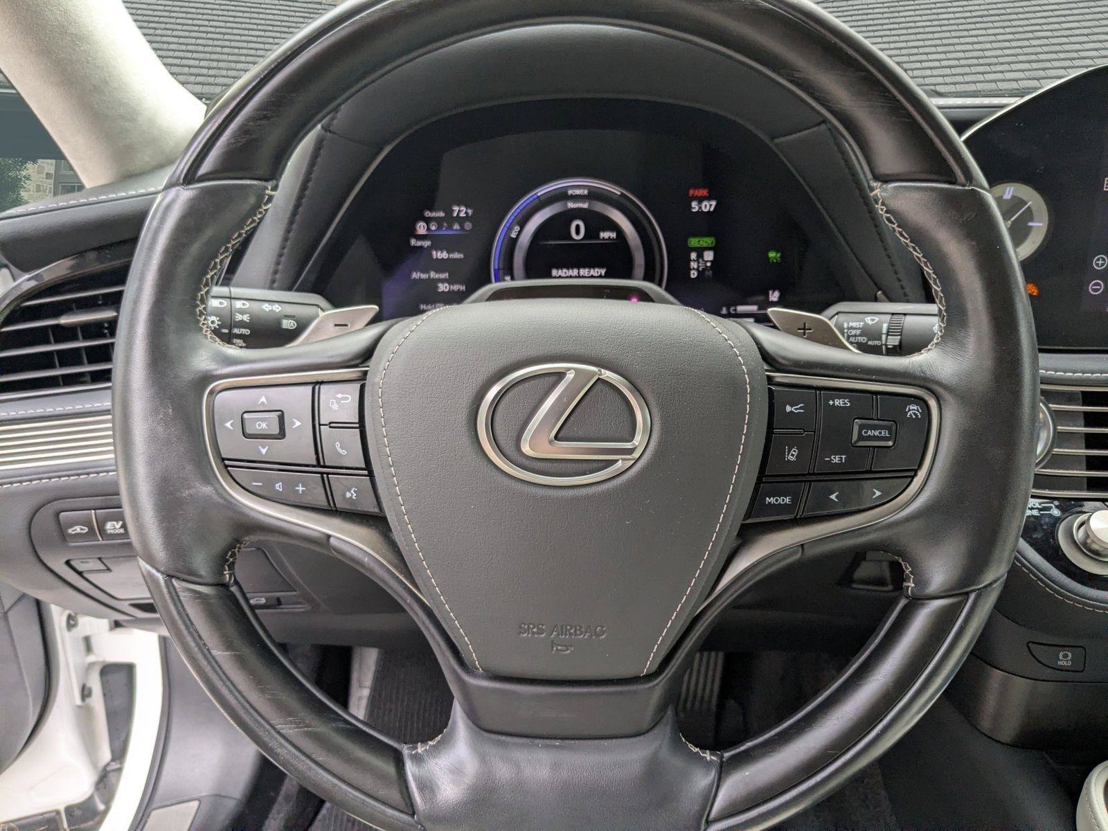 Certified 2022 Lexus LS 500h AWD w/ Luxury Package image 9