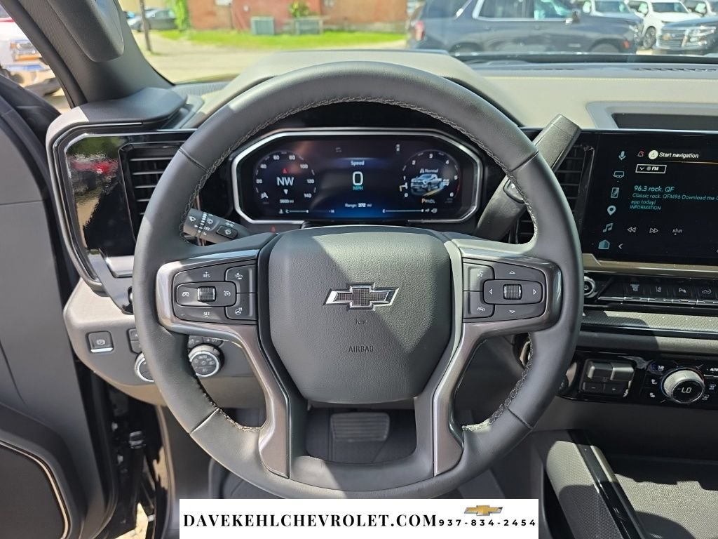 Used 2026 Chevrolet Silverado 2500 ZR2 AWD/4WD image 11