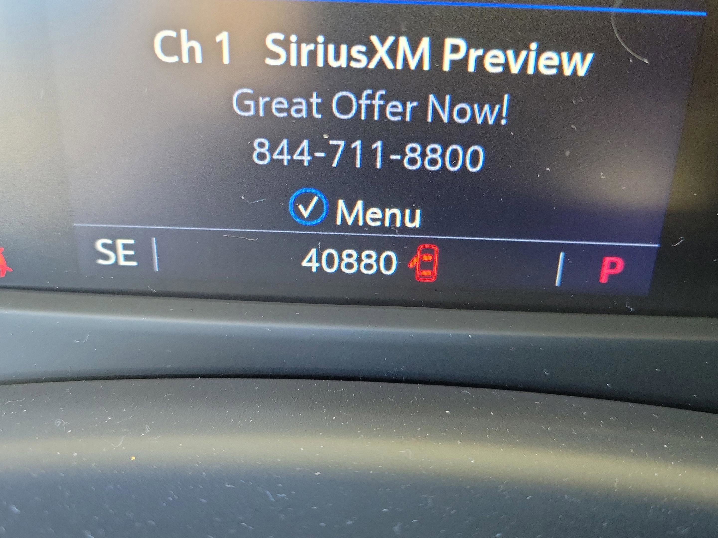 Used 2022 Cadillac XT4 Premium Luxury w/ Enhanced Visibility Package image 28