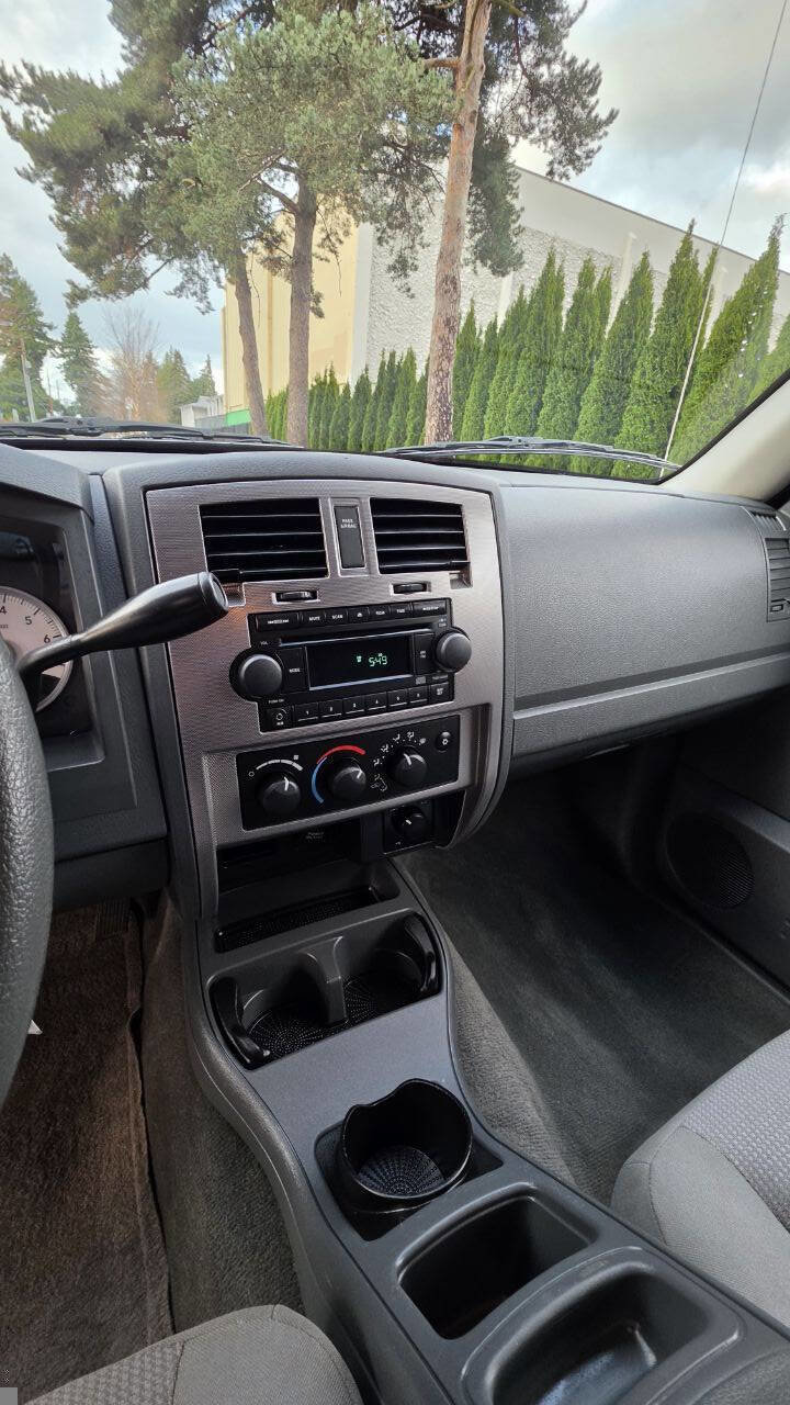 Used 2006 Dodge Dakota SLT image 12