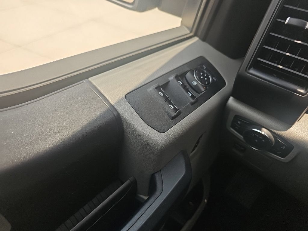 Used 2018 Ford F150 XL w/ Equipment Group 101A Mid AWD/4WD image 31