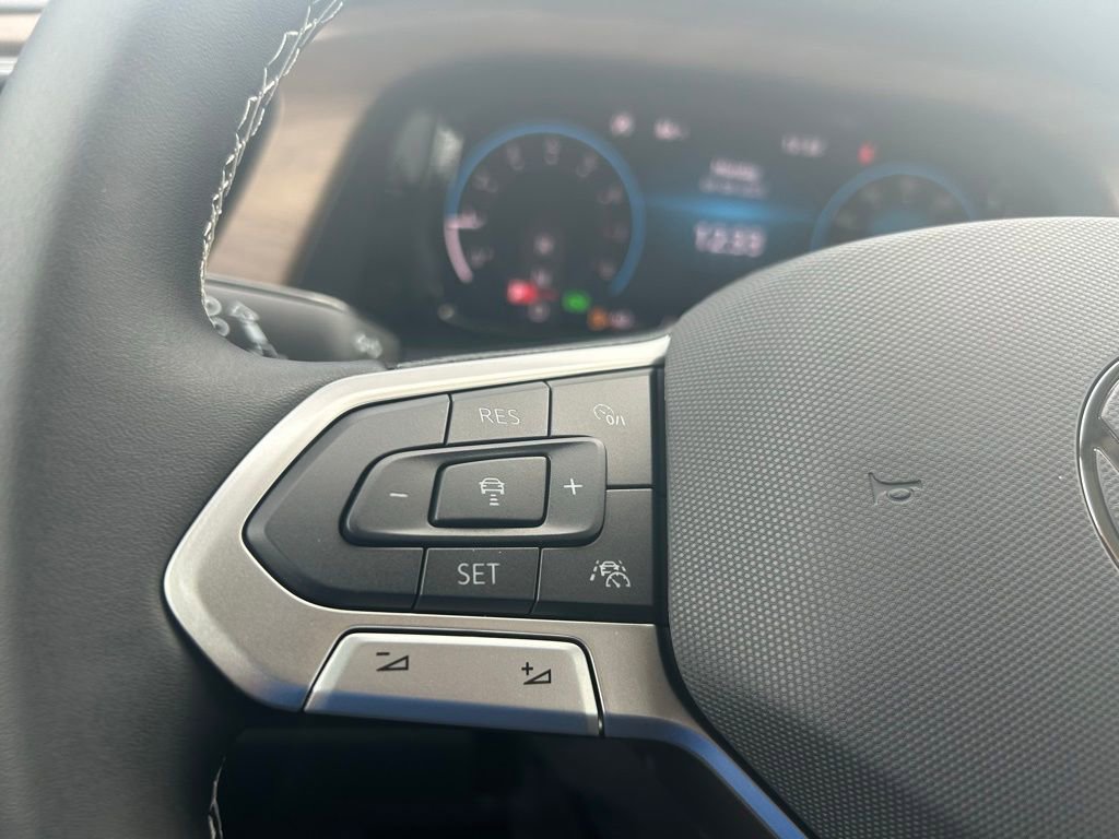 New 2026 Volkswagen Atlas SE image 16