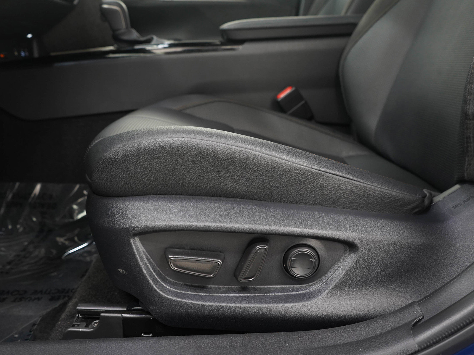 Used 2026 Toyota Camry XLE image 20