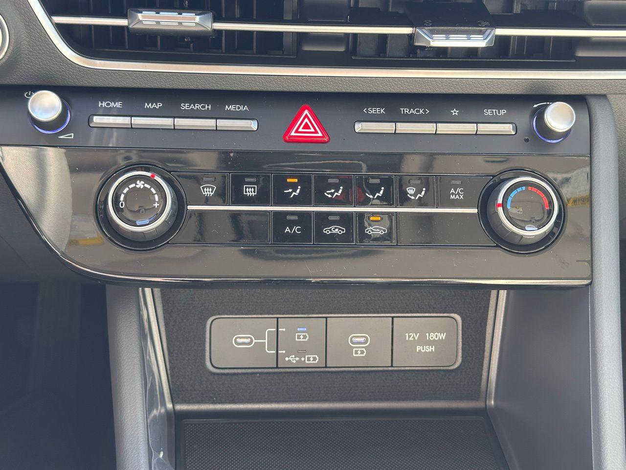 New 2025 Hyundai Sonata SE FWD image 27