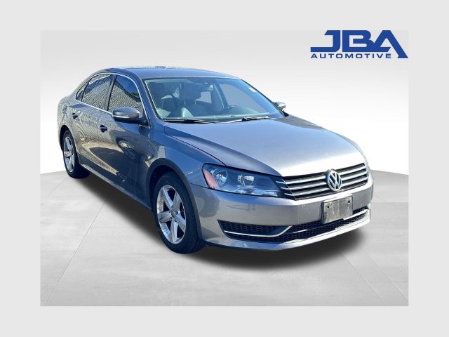 Used 2014 Volkswagen Passat 1.8T SE