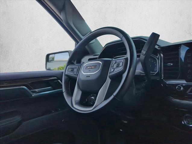 Used 2024 GMC Sierra 1500 Elevation image 29