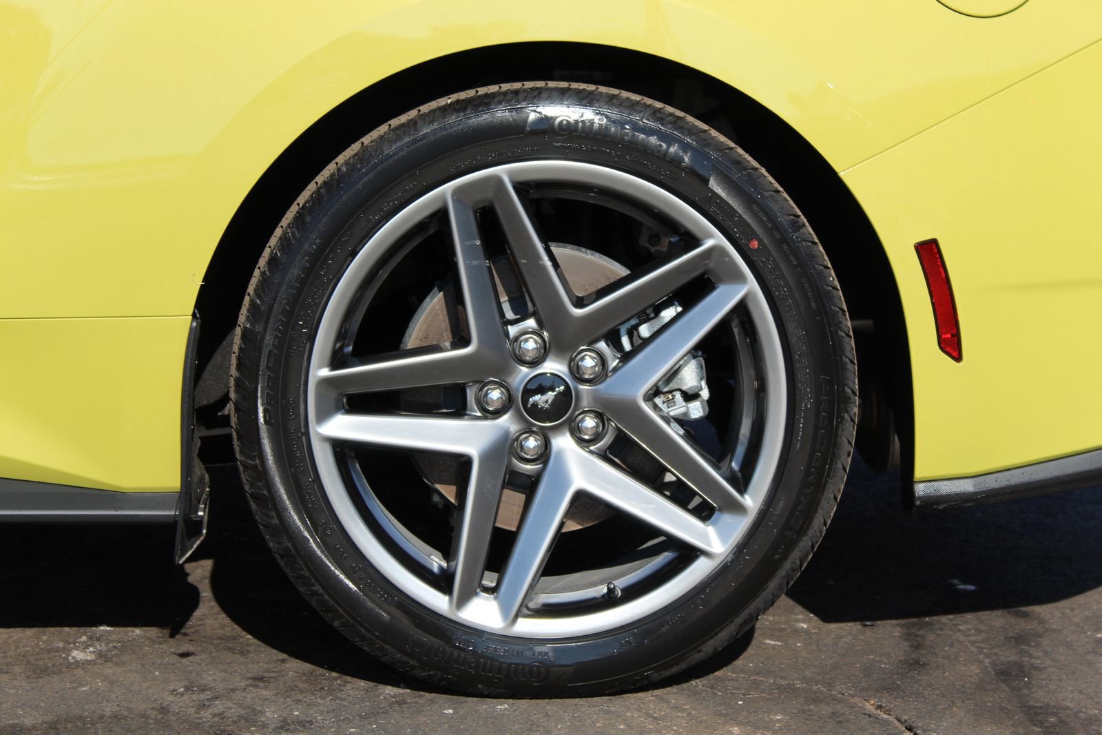 New 2025 Ford Mustang Coupe image 23