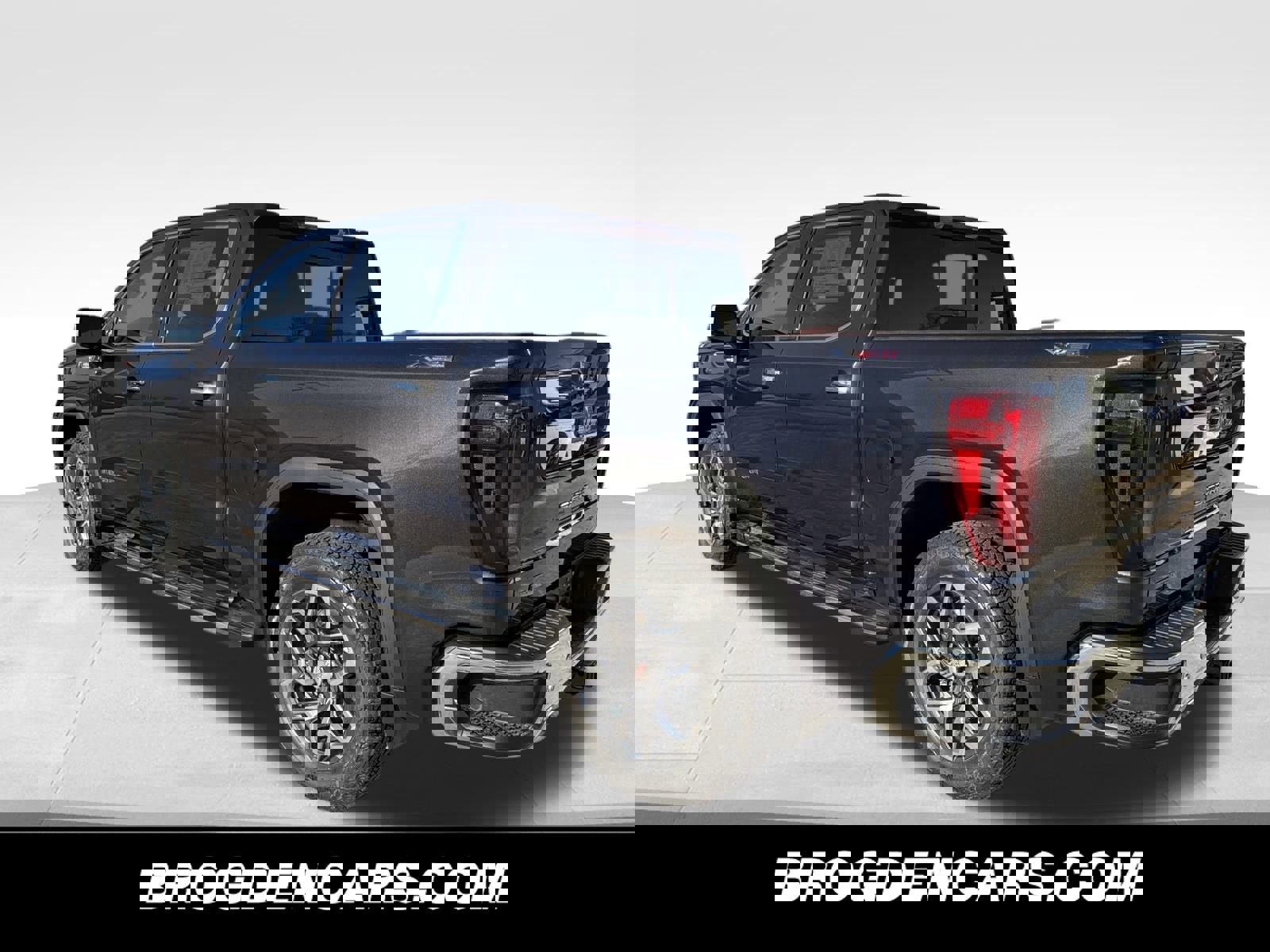 New 2026 GMC Sierra 1500 SLT w/ SLT Premium Plus Package image 6