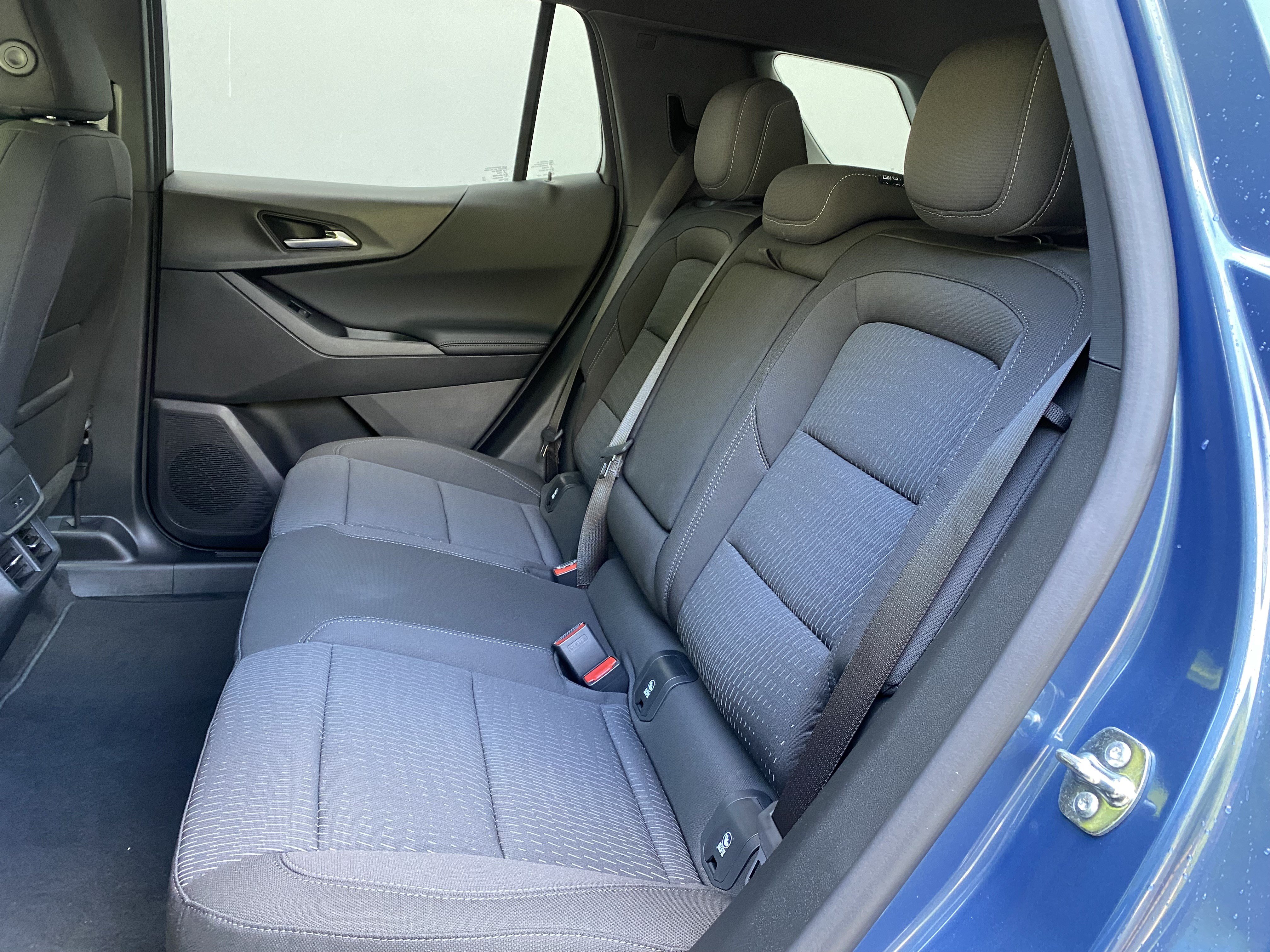 Used 2027 Chevrolet Equinox LT FWD image 36