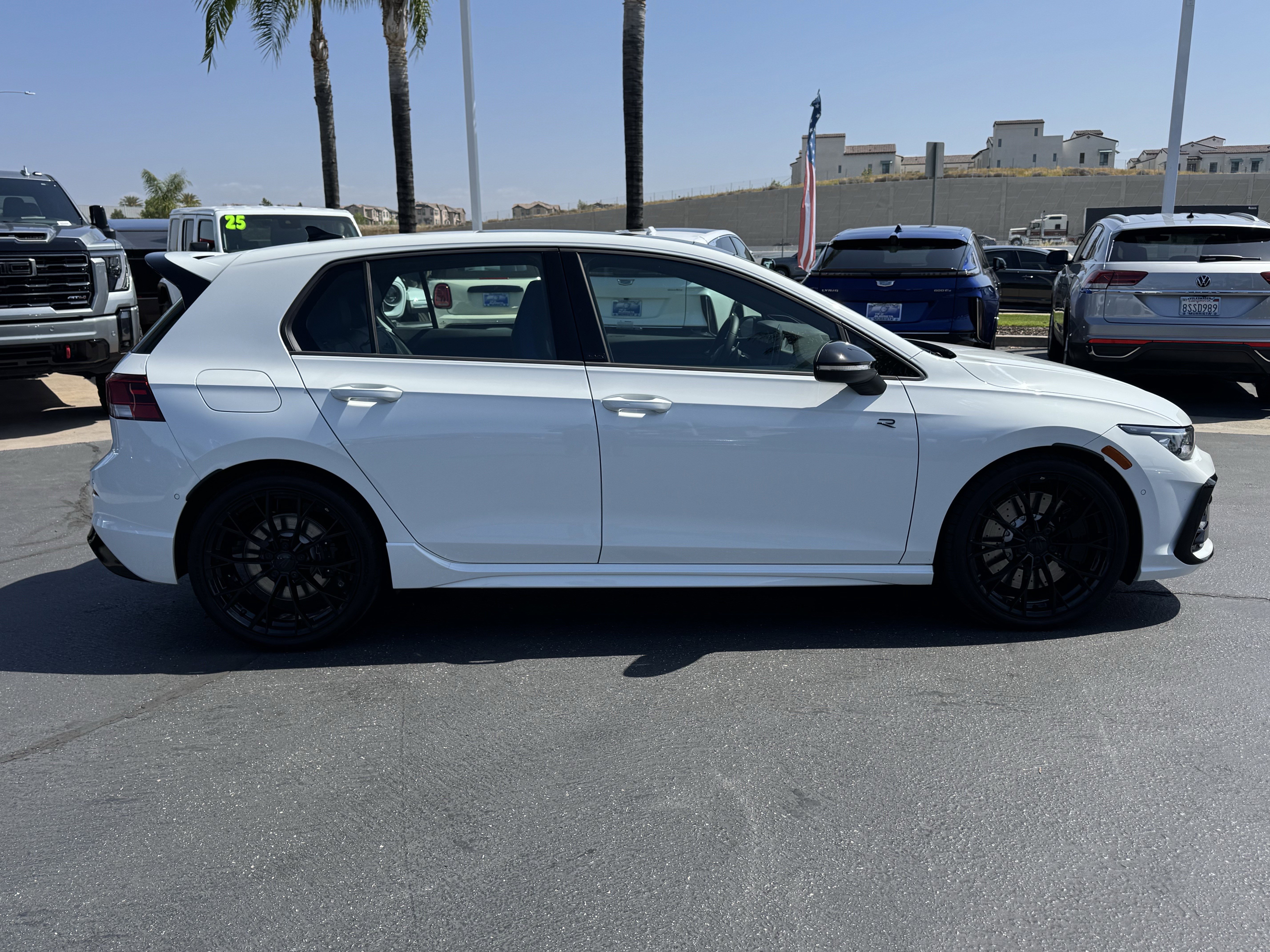 Certified 2025 Volkswagen Golf R Black Edition AWD/4WD image 11