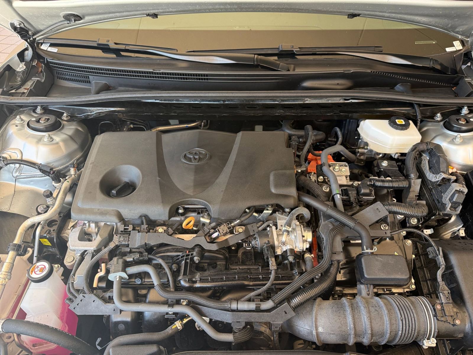 Used 2025 Toyota Camry LE image 25