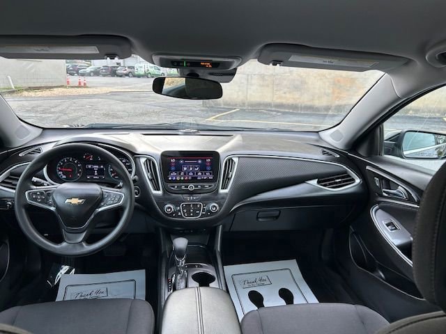 Used 2024 Chevrolet Malibu LT video 2