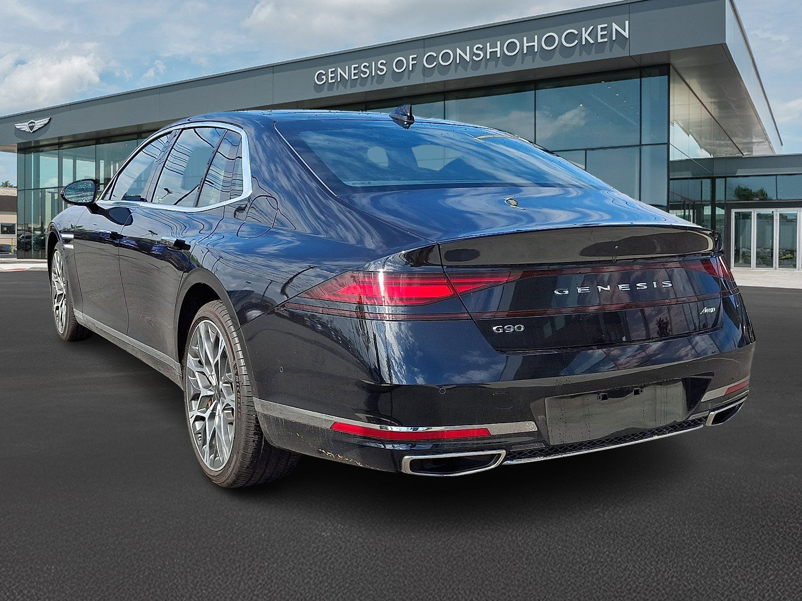 Used 2024 Genesis G90 3.5T AWD/4WD image 4