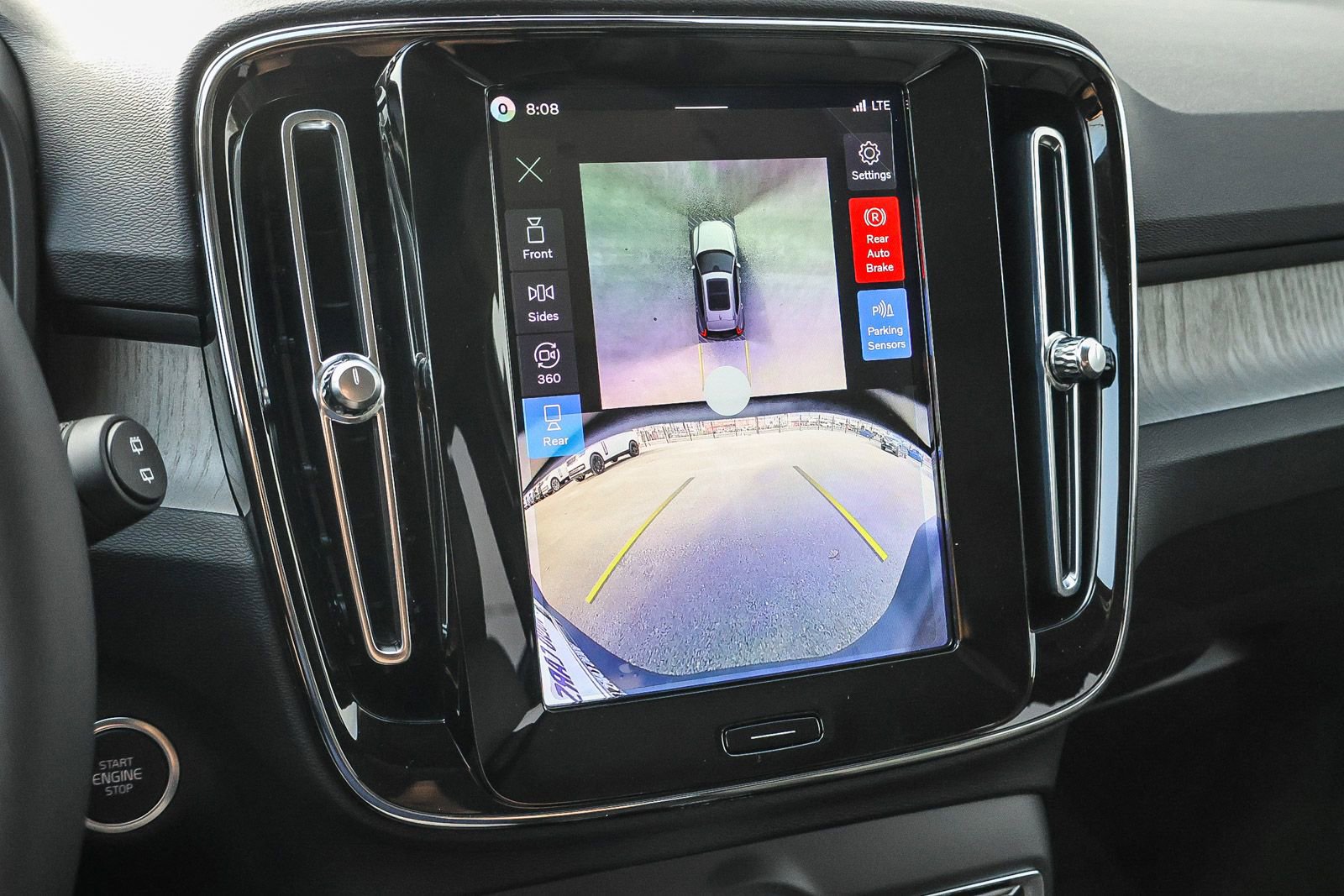 New 2026 Volvo XC40 B5 Plus w/ Climate Package AWD/4WD image 37