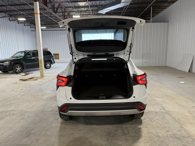 New 2026 Chevrolet Trax LT image 30