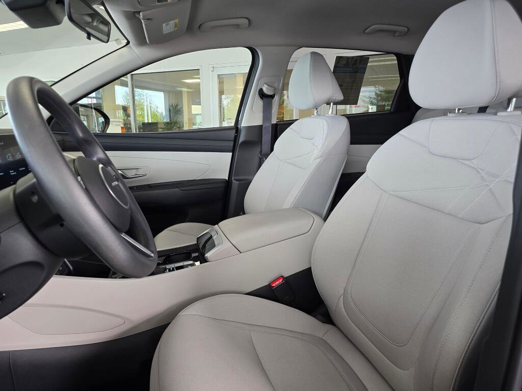 Used 2025 Hyundai Tucson SEL AWD/4WD image 22