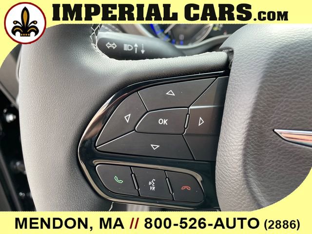 New 2026 Chrysler Pacifica Select image 32