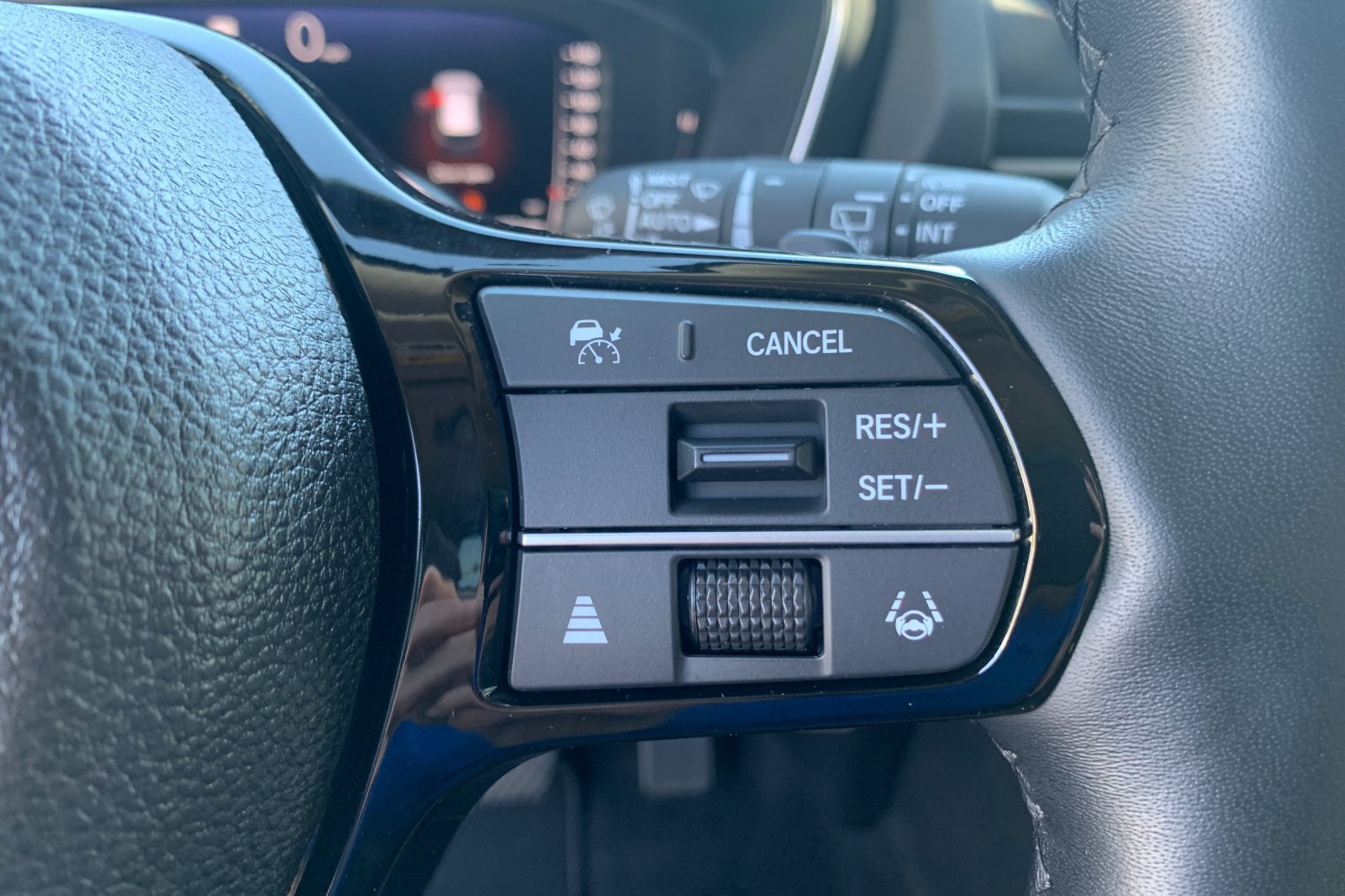 Certified 2023 Honda Pilot Elite image 32