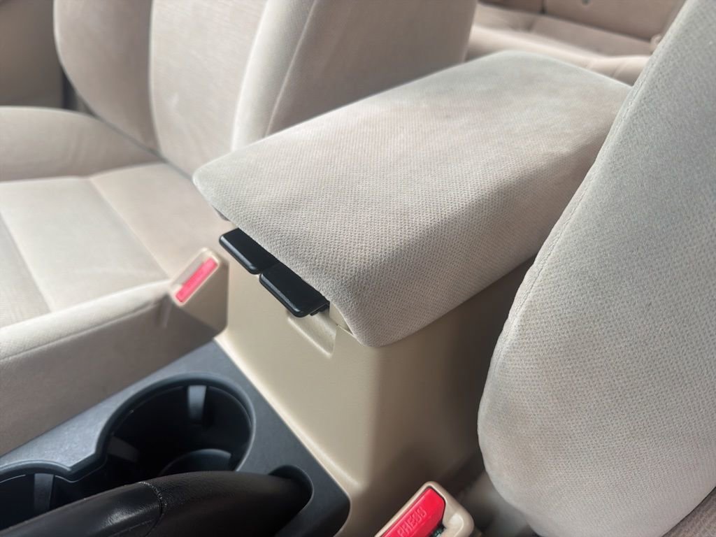 Used 2007 Honda Accord VP image 32