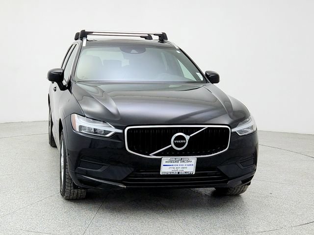 Used 2019 Volvo XC60 T5 Momentum w/ Premium Package image 2