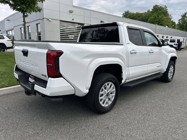 Used 2025 Toyota Tacoma SR5 w/ SR5 Upgrade Package AWD/4WD image 8