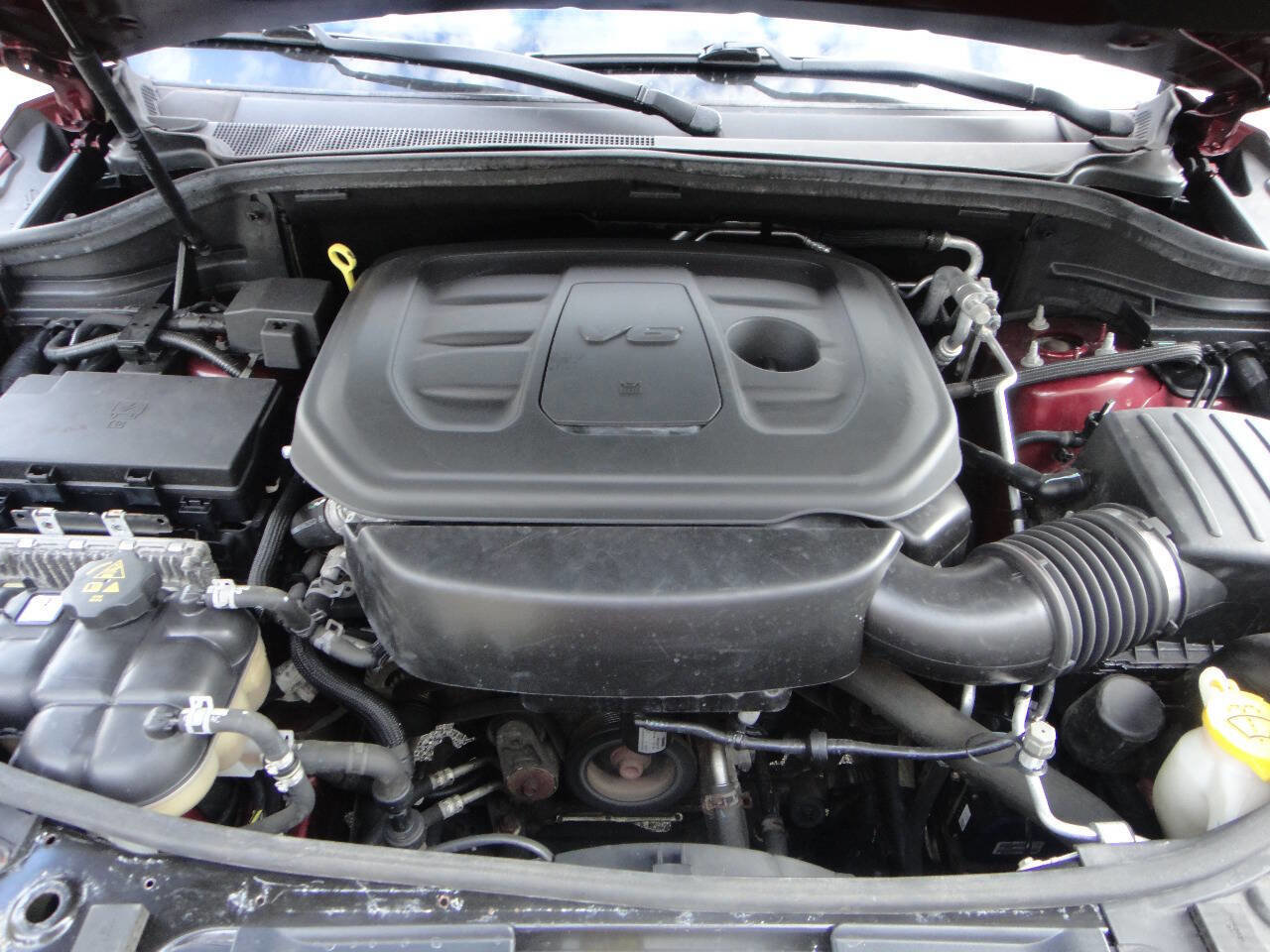 Used 2019 Dodge Durango SXT image 16