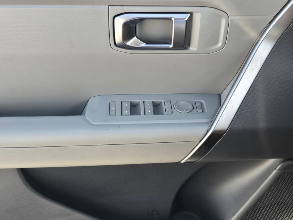 New 2027 Kia Seltos S FWD image 13