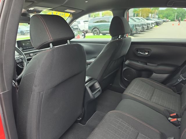 Used 2024 Honda HR-V Sport image 11