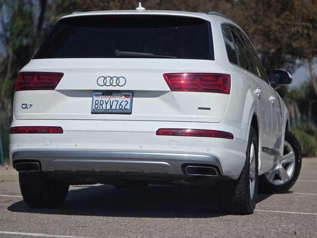 Used 2018 Audi Q7 2.0T Premium Plus w/ Premium Plus Package AWD/4WD image 11