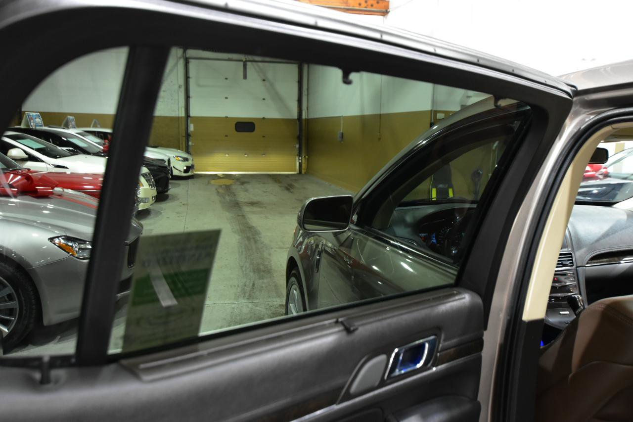 Used 2018 Lincoln MKT AWD w/ Technology Package image 39