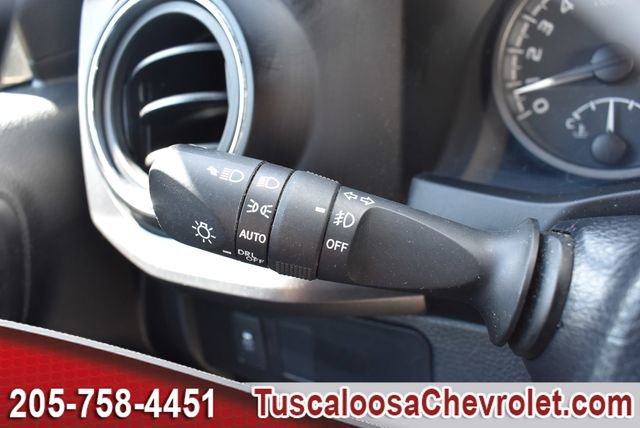 Used 2021 Toyota Tacoma TRD Off-Road w/ Technology Package AWD/4WD image 27