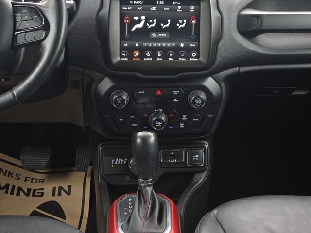 Used 2022 Jeep Renegade Trailhawk w/ Trailer Tow Group AWD/4WD image 9
