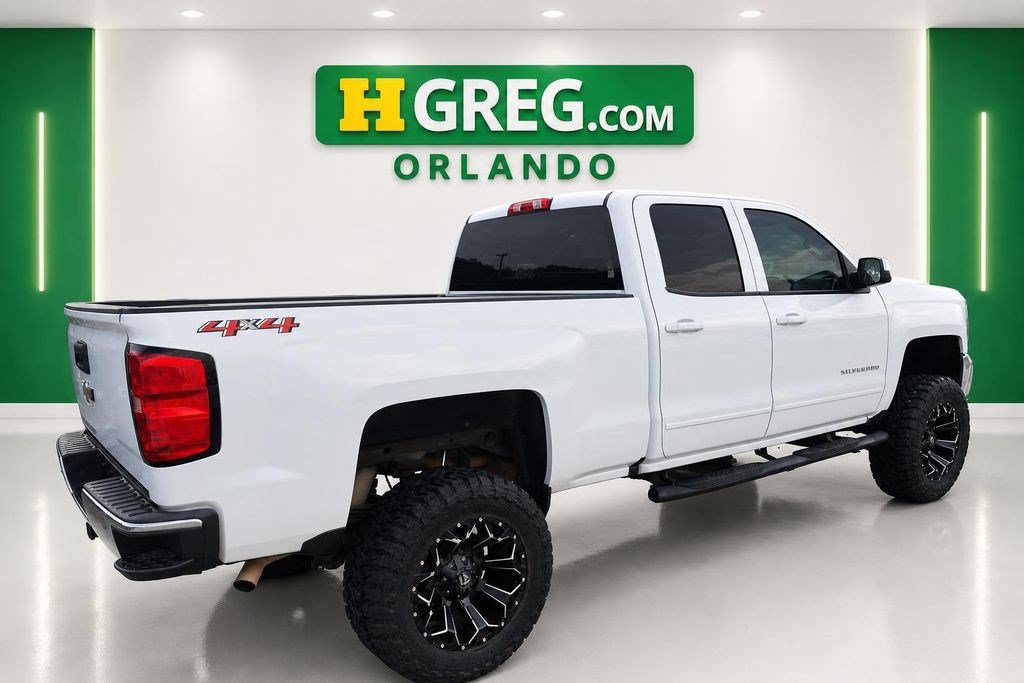 Used 2018 Chevrolet Silverado 1500 LT AWD/4WD image 6