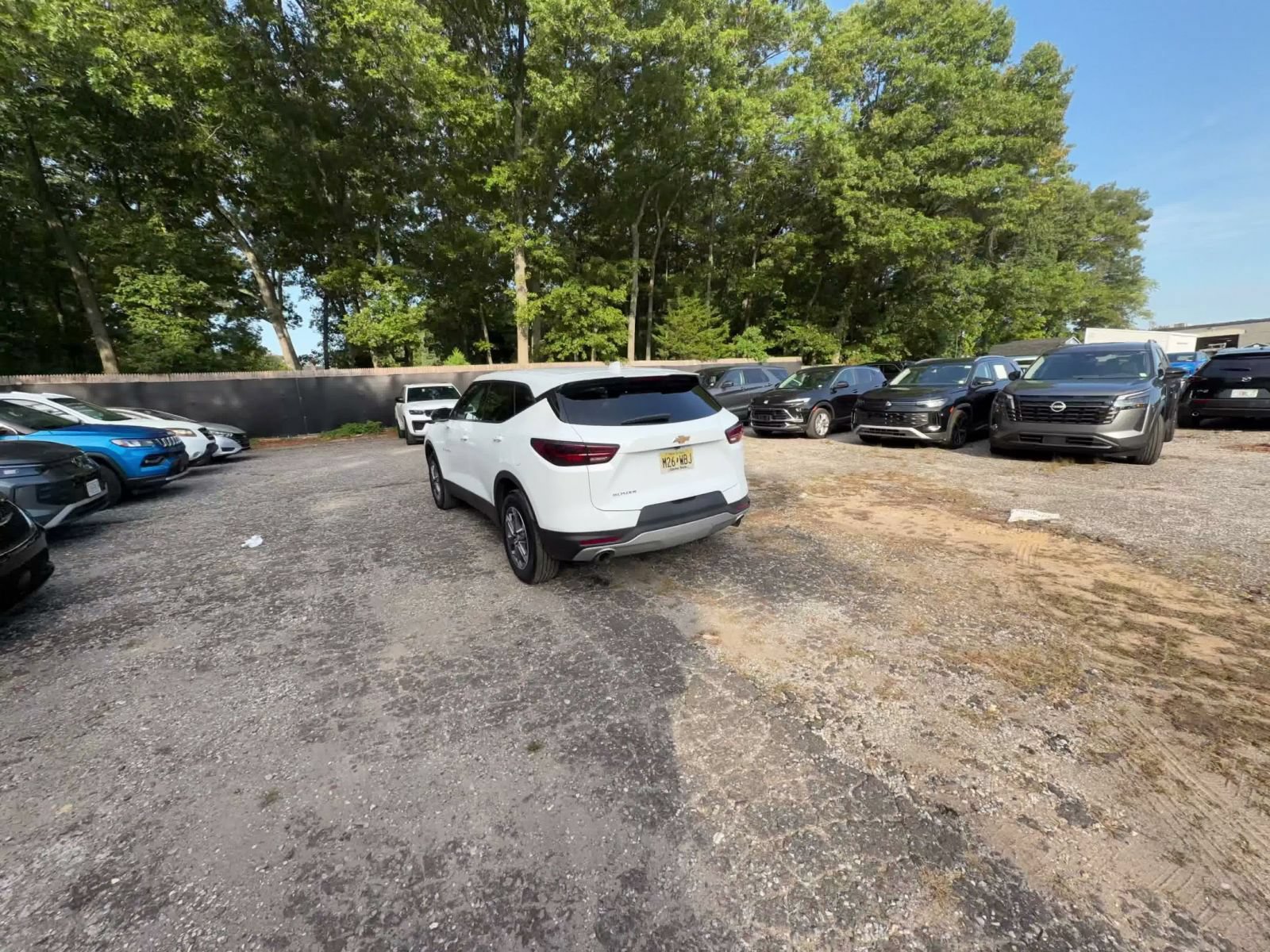 Used 2025 Chevrolet Blazer LT FWD image 10