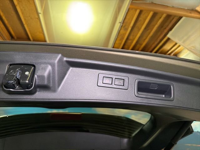 Certified 2024 Subaru Forester Wilderness AWD/4WD image 47