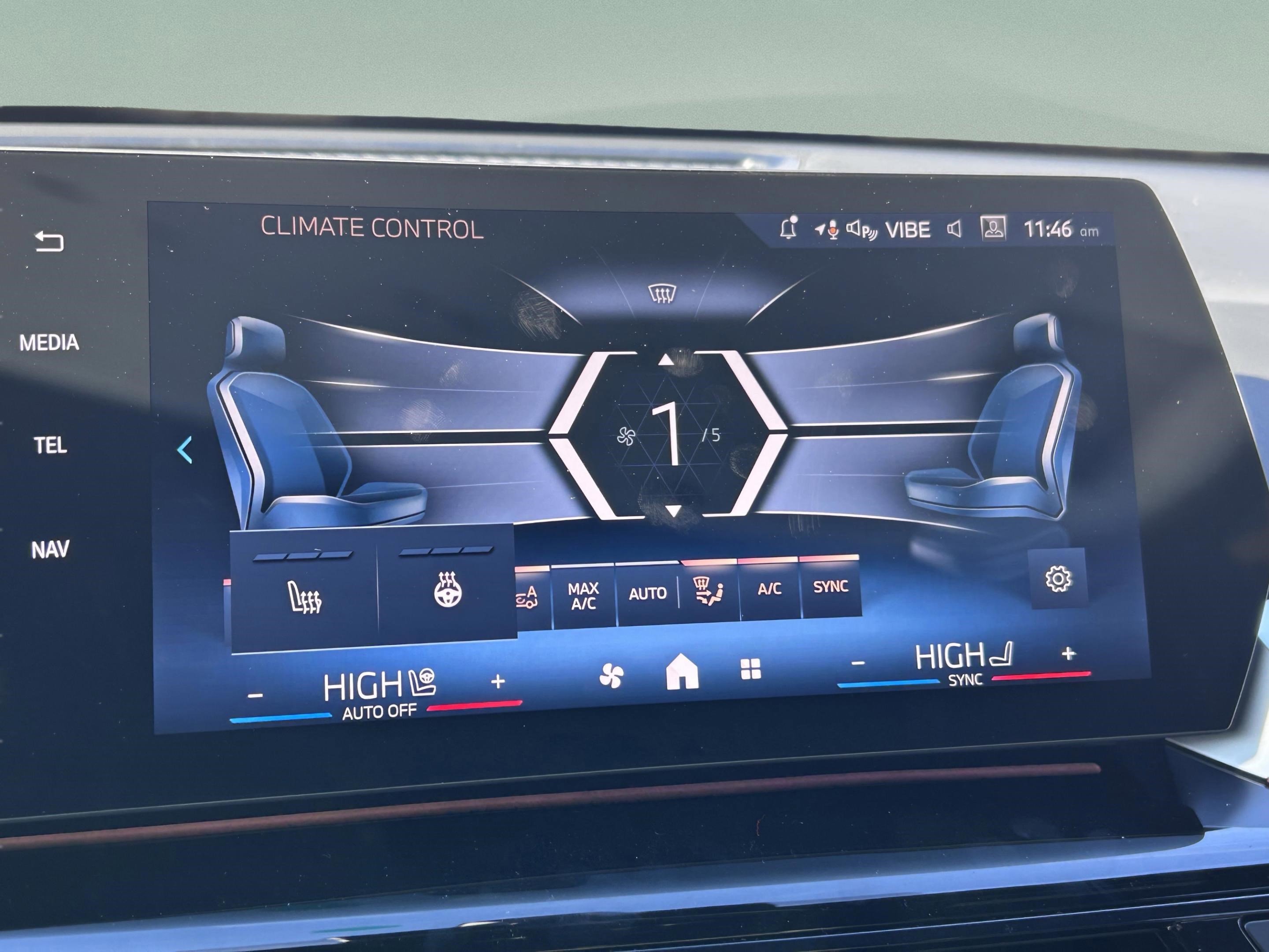 Used 2026 BMW X1 xDrive28i w/ Technology Package image 18