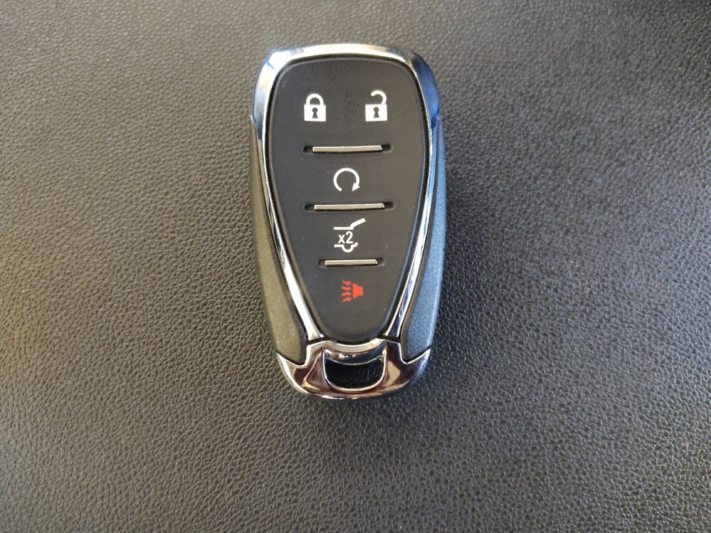 Used 2024 Chevrolet Equinox LT w/ LPO, Floor Liner Package FWD image 32