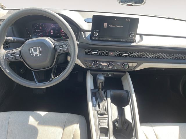 Used 2023 Honda Accord EX image 10