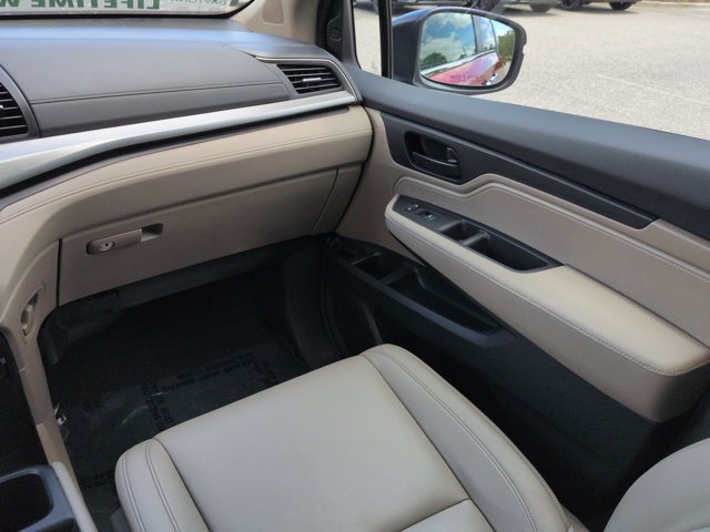 Used 2024 Honda Odyssey EX-L image 18