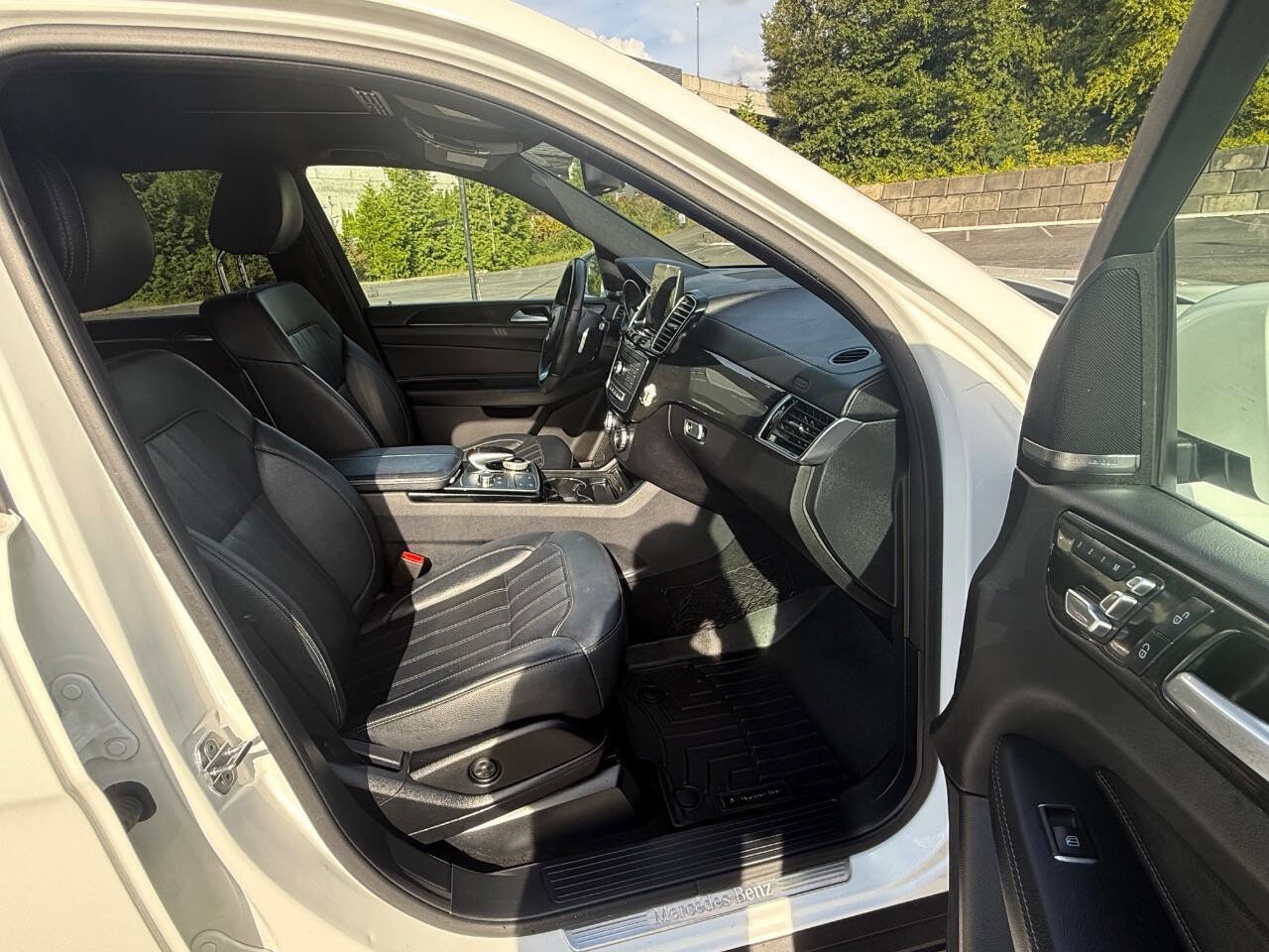 Used 2019 Mercedes-Benz GLS 450 4MATIC image 28