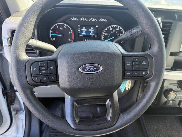 New 2026 Ford F550 4x4 SuperCab Super Duty image 18