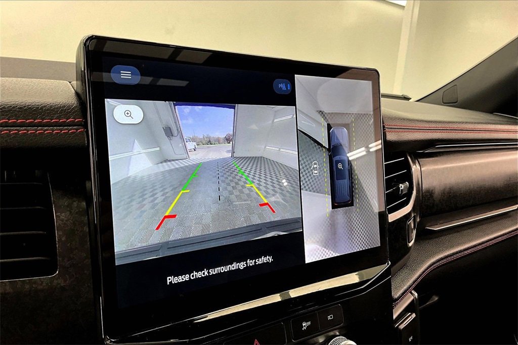 Used 2022 Ford Expedition Max Limited image 21