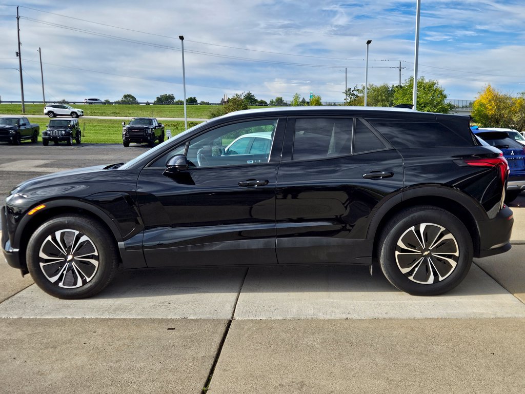 Used 2024 Chevrolet Blazer EV LT AWD/4WD image 59