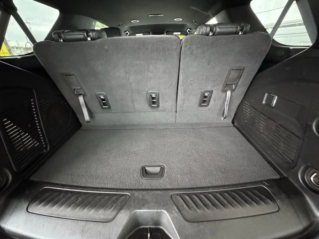 Used 2024 Chevrolet Tahoe LT image 10