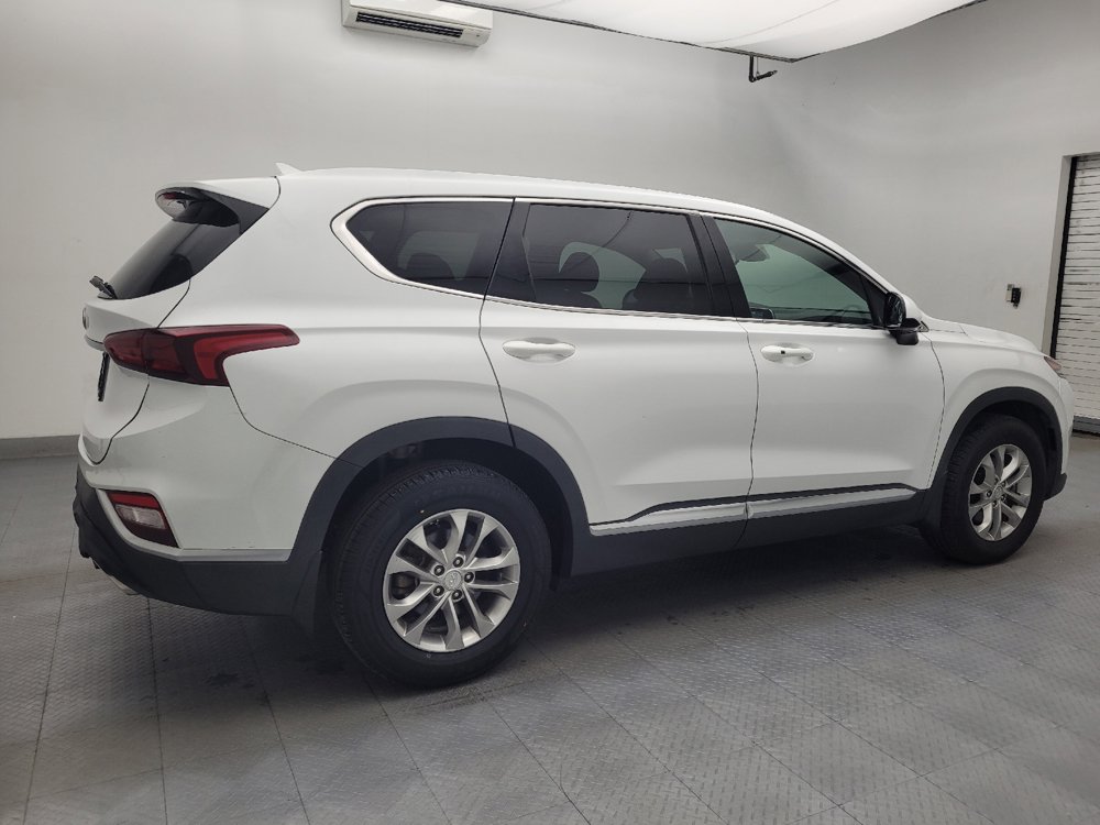 Used 2019 Hyundai Santa Fe SEL FWD image 10