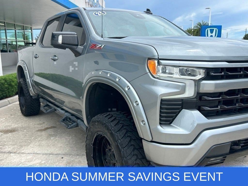 Used 2023 Chevrolet Silverado 1500 RST w/ All Star Edition Plus AWD/4WD image 3