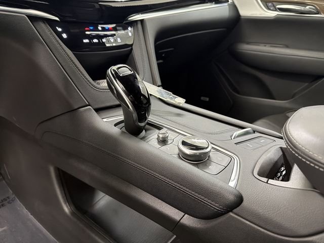 Certified 2025 Cadillac XT6 Sport w/ Platinum Package image 23
