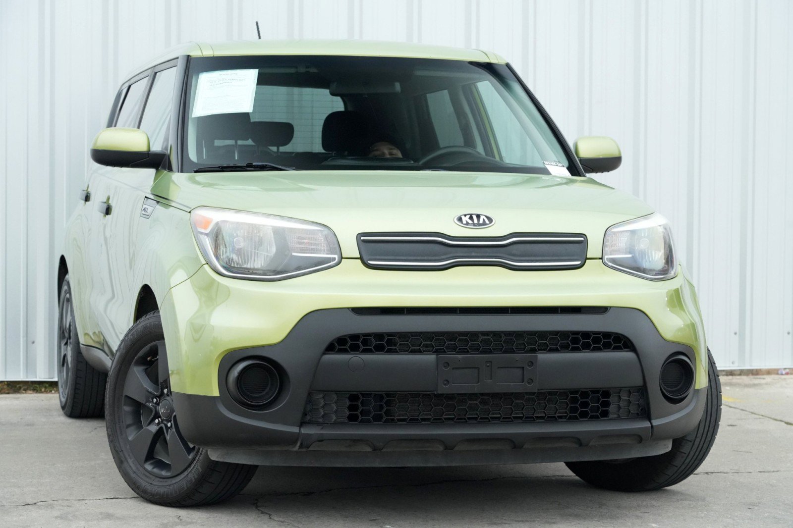 Used 2018 Kia Soul image 2