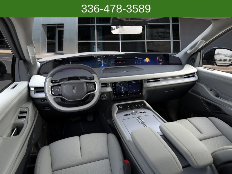 New 2026 Lincoln Navigator L Reserve w/ Jet Appearance Package AWD/4WD image 9
