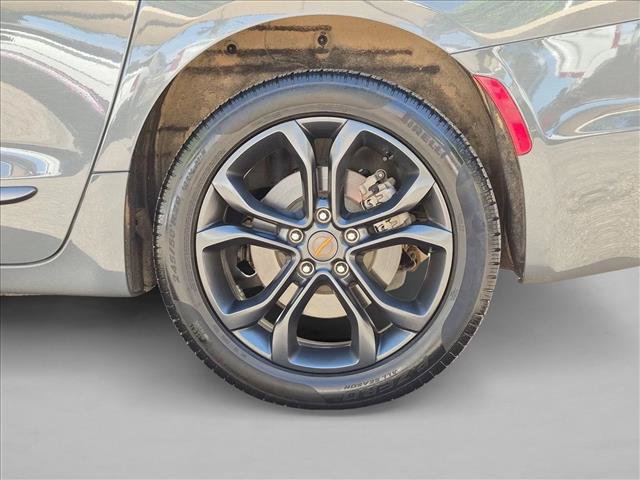 Used 2023 Chrysler Pacifica Touring-L w/ Road Tripper Package AWD/4WD image 24